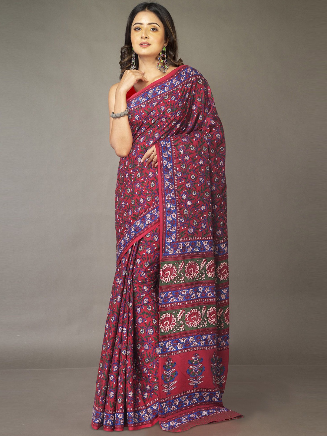 

Unnati Silks Pure Cotton Handloom Block Print Saree, Red