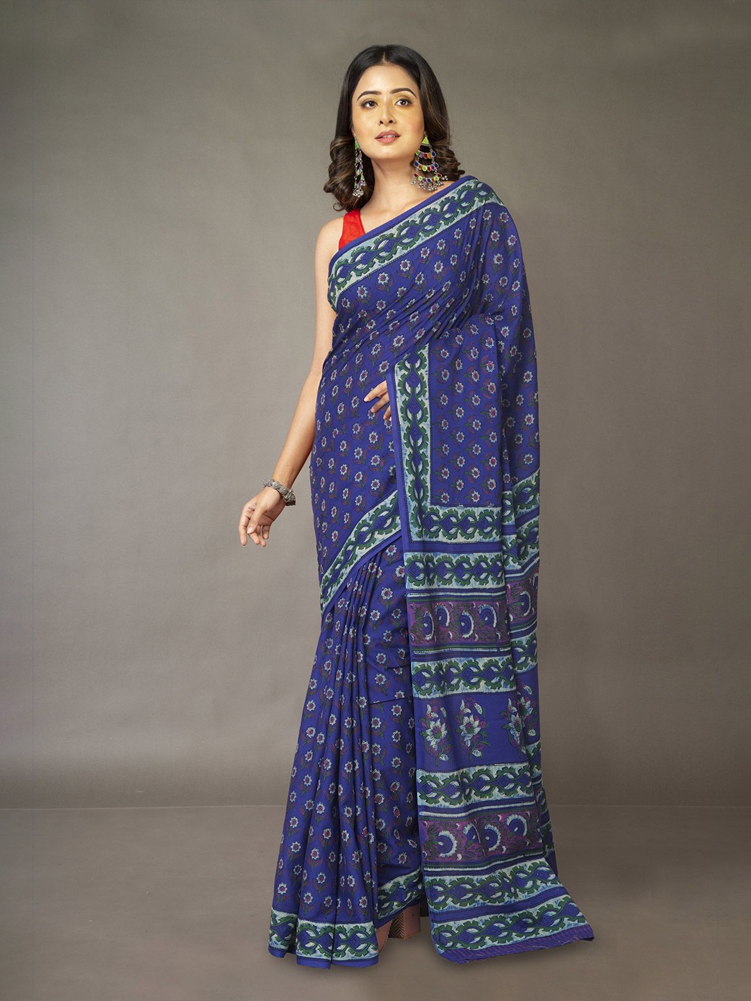 

Unnati Silks Floral Printed Pure Cotton Handloom Block Print Saree, Blue