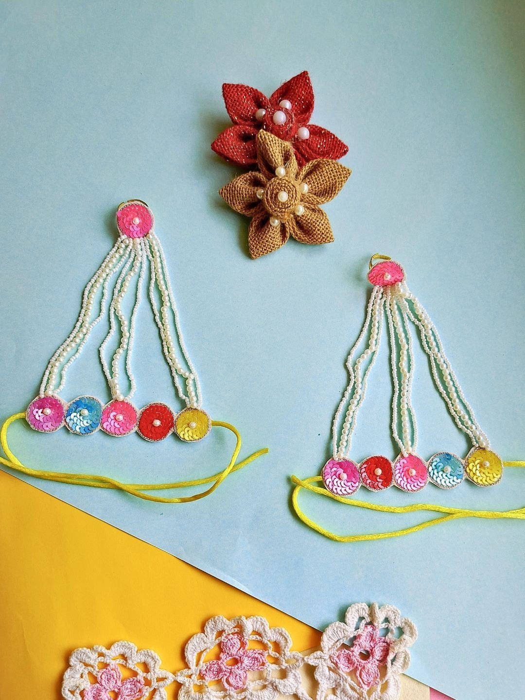 

Sangria Set Of 2 Beaded Adjustable Haathphool, Pink