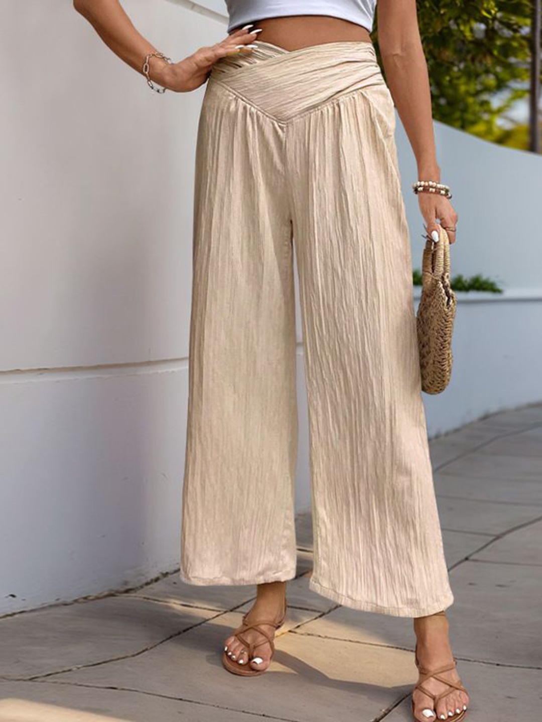 

StyleCast Women Straight Fit Wide Leg High-Rise Trousers, Beige