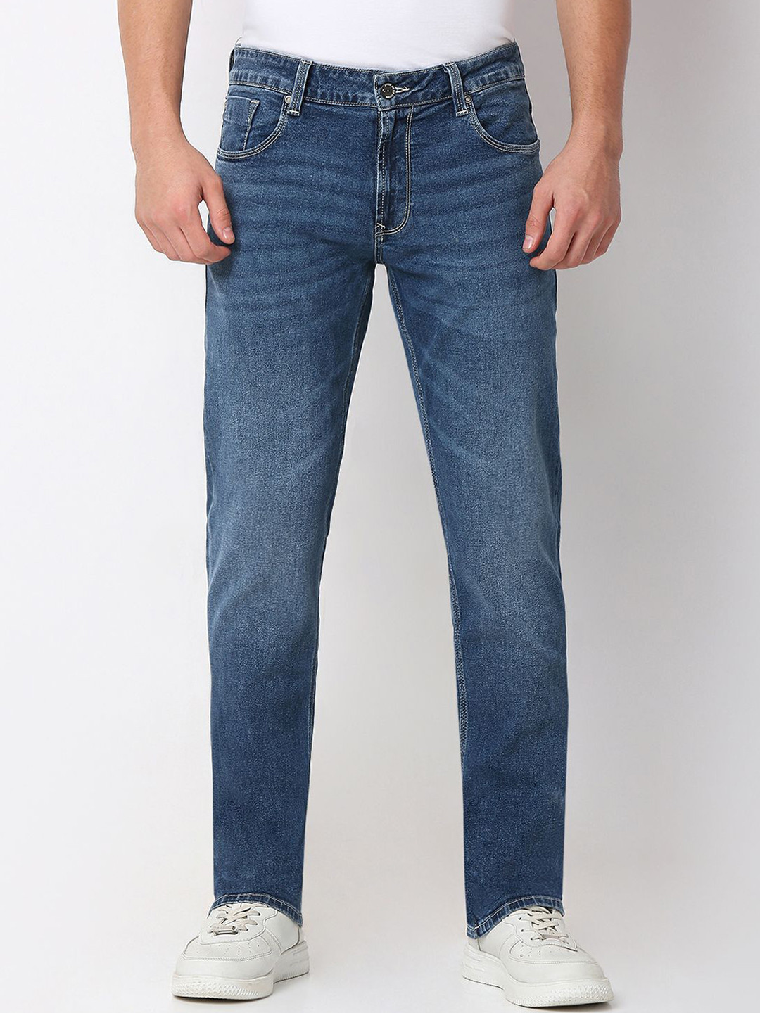

SPYKAR Men Cotton Slim Fit Low-Rise Light Fade Stretchable Jeans, Blue