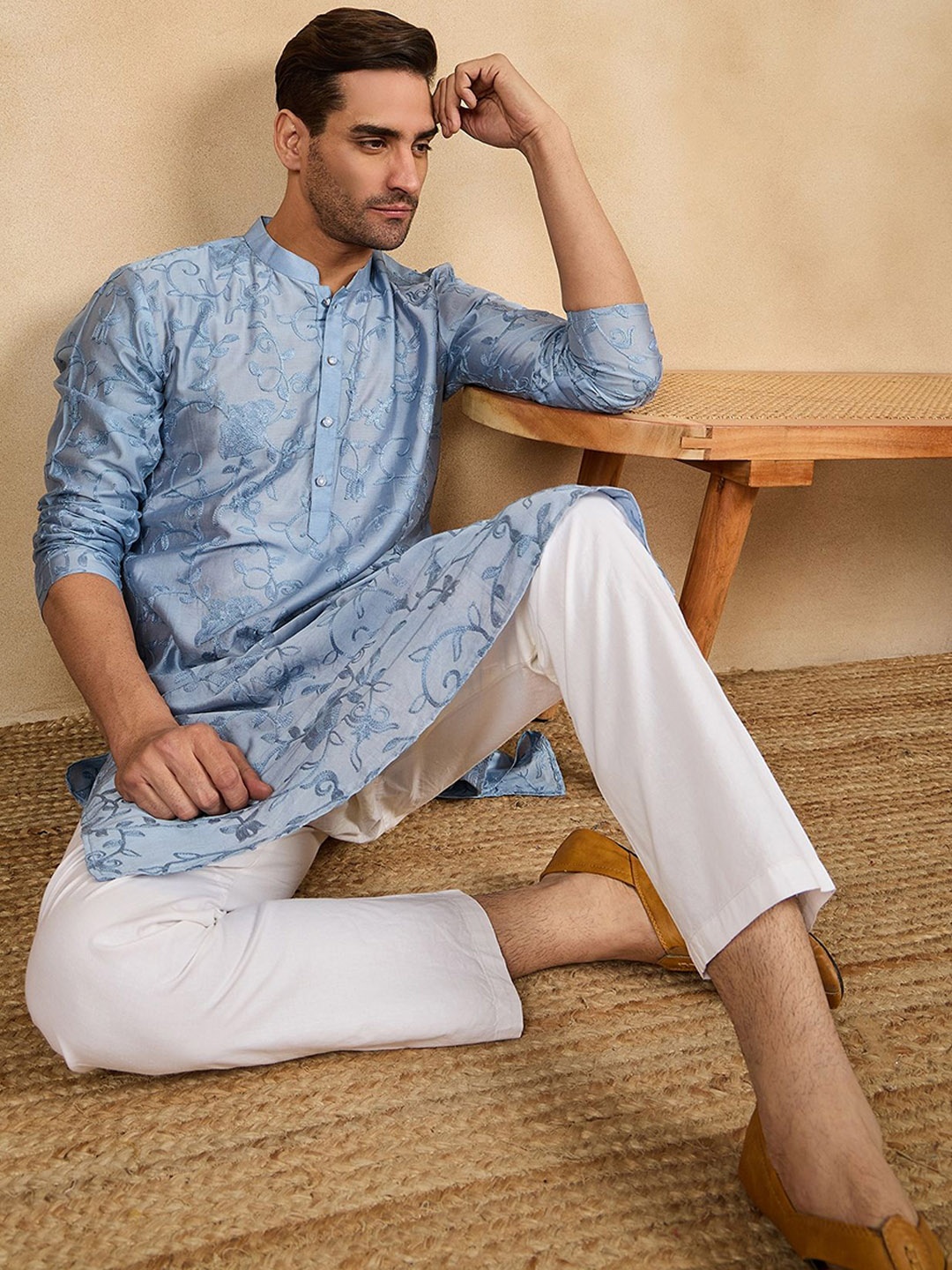 

House of Pataudi Floral Embroidered Thread Work Mandarin Collar Straight Kurta, Blue