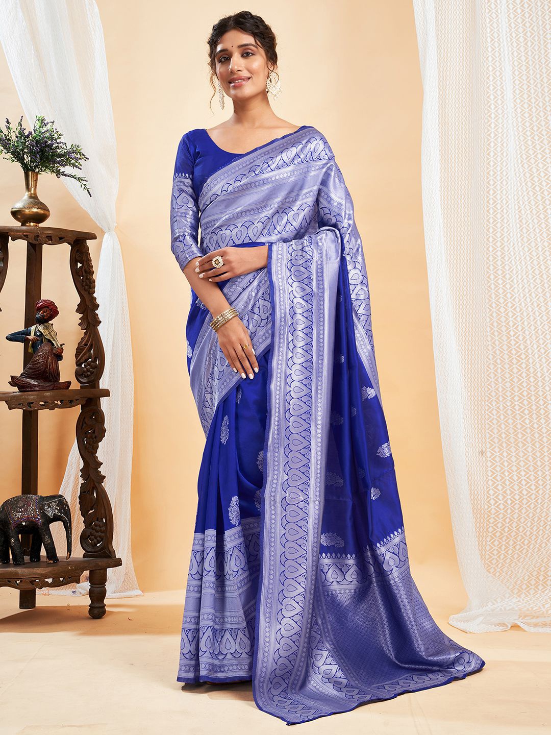 

KALINI Women Woven Design Zari Banarasi Saree, Blue