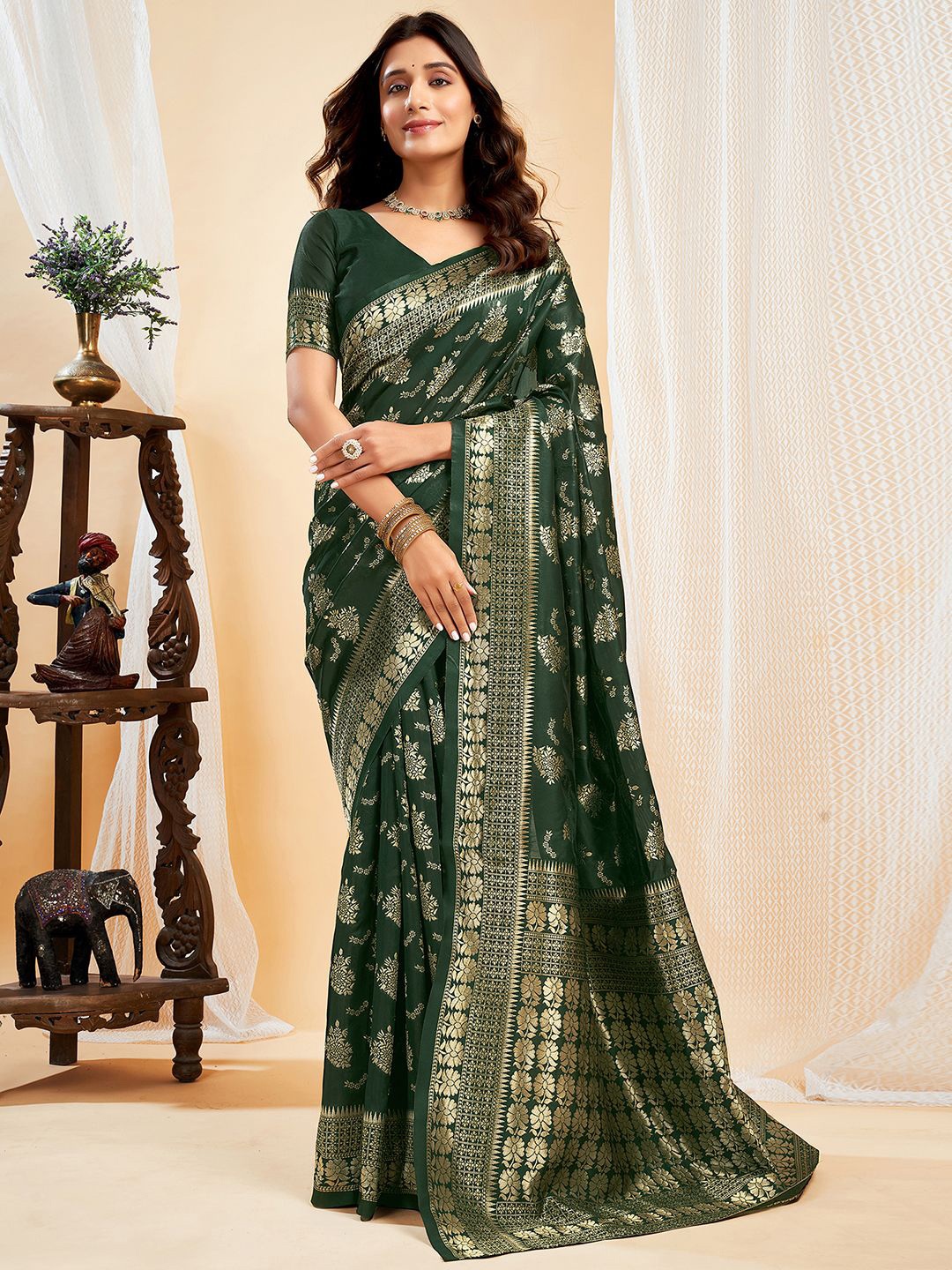 

KALINI Woven Design Zari Silk Blend Banarasi Saree, Green