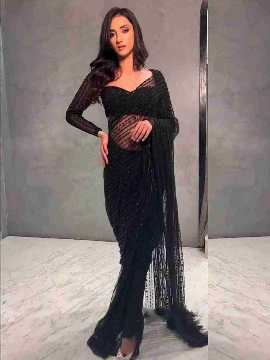 

Mitera Embellished Sequinned Net Saree, Black