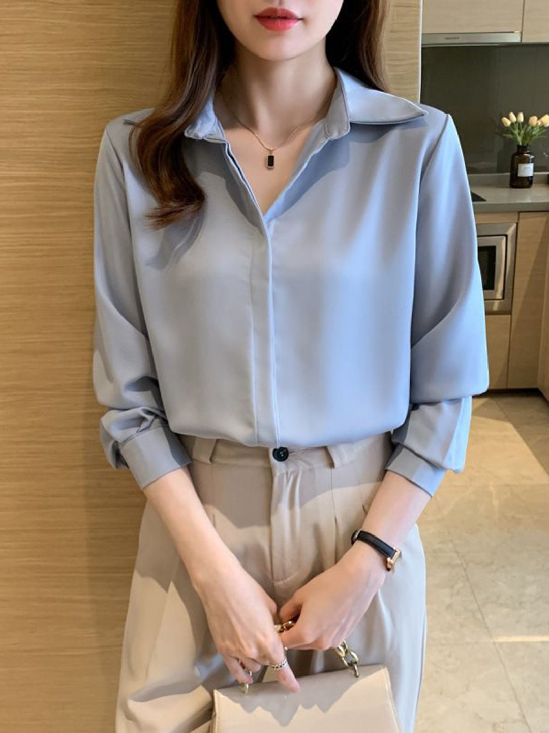 

StyleCast Women Spread Collar Solid Casual Shirt, Blue