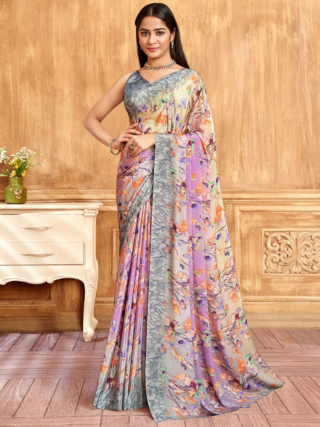 Mitera Floral Printed Pure Crepe Saree, Grey