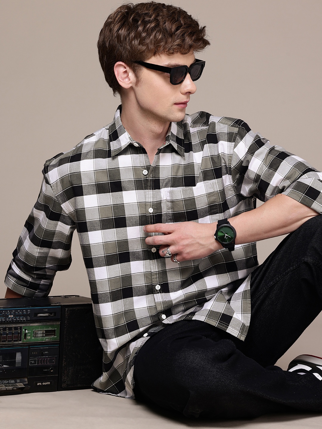 

The Roadster Life Co. Pure Cotton Checked Drop-Shoulder Sleeves Relaxed Fit Casual Shirt, White