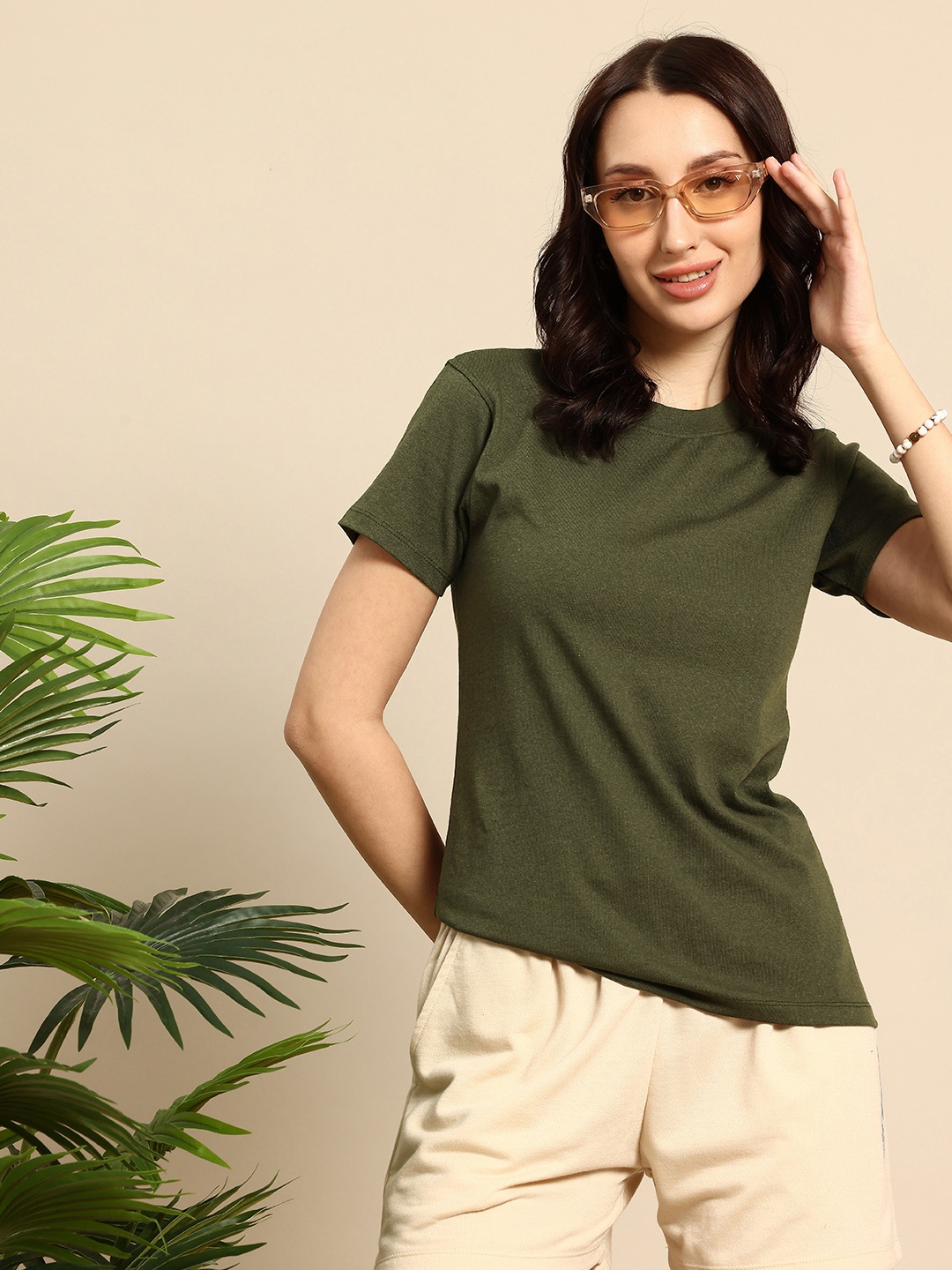 

Mast & Harbour Short Sleeves Round Neck T-shirt, Olive