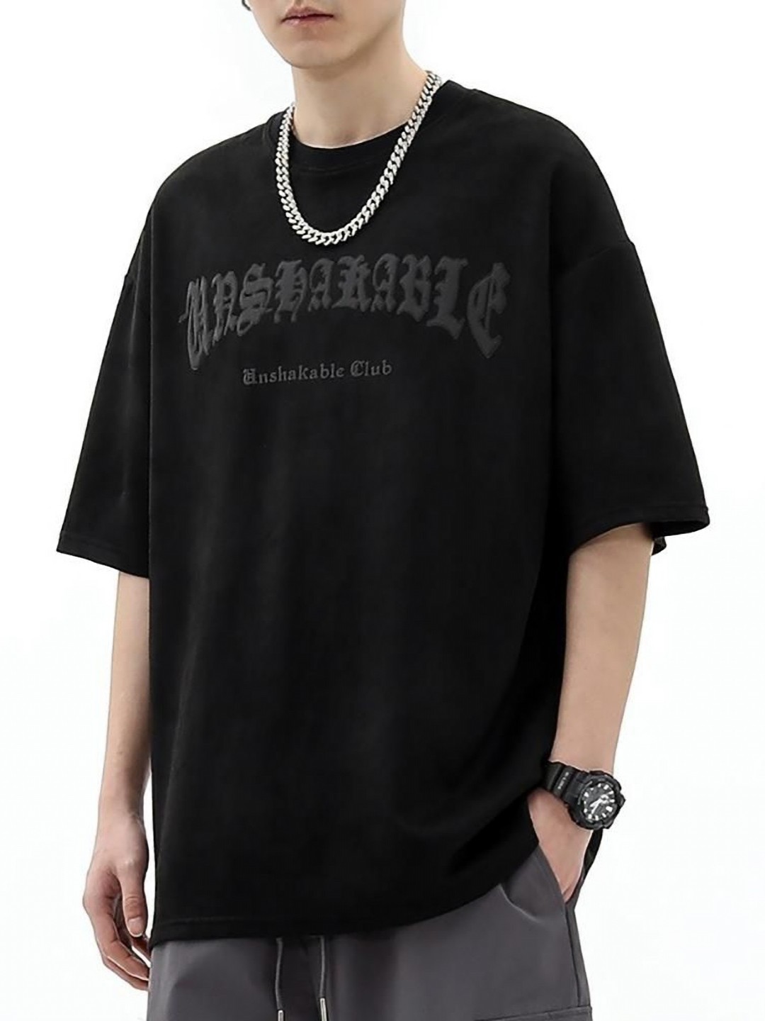 

StyleCast x Revolte Men Typography Printed Round Neck Oversized T-shirt, Black