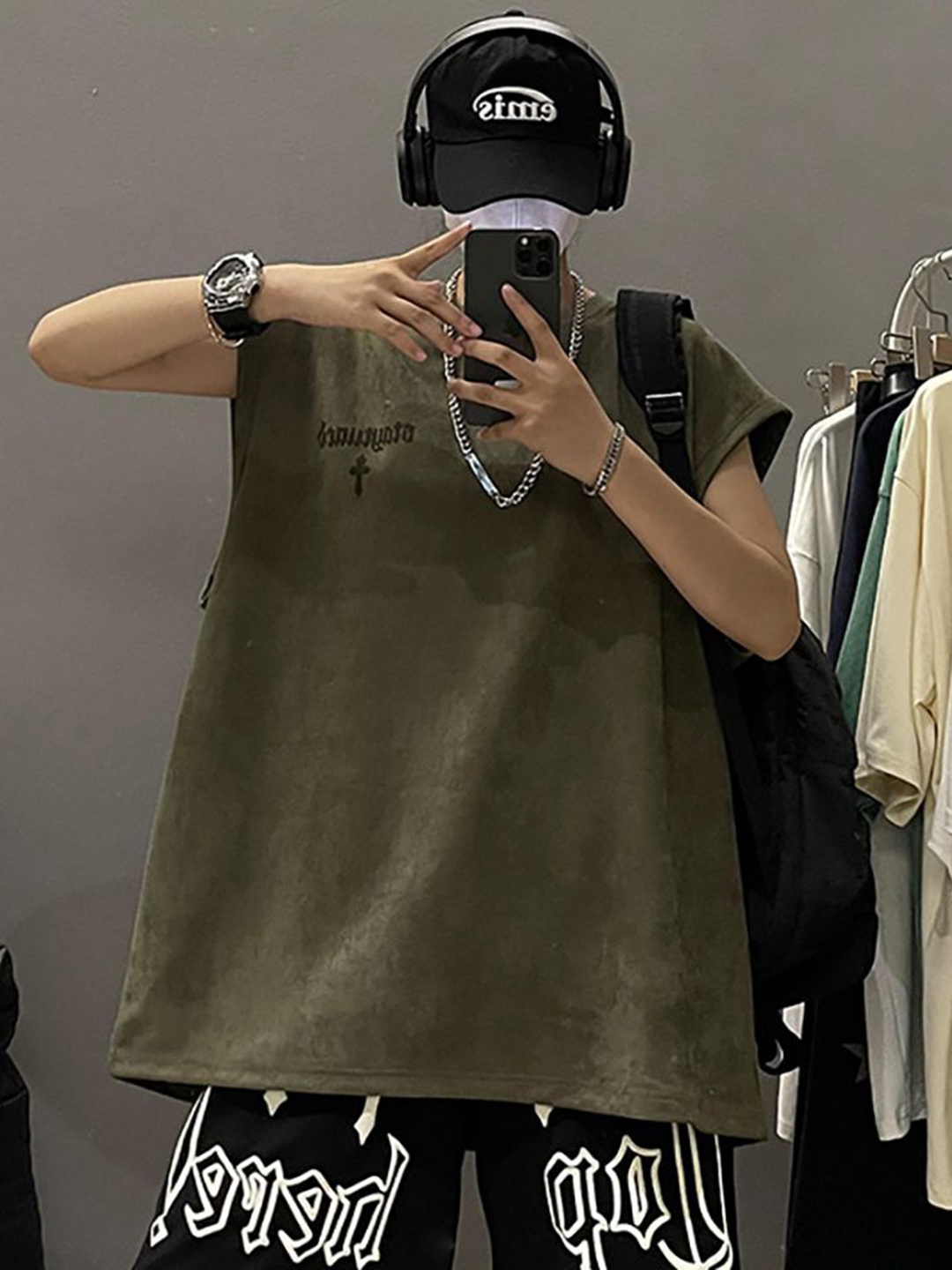 

StyleCast x Revolte Men Typography Printed Round Neck Oversized T-shirt, Olive