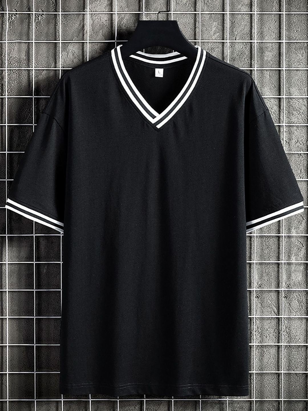 

StyleCast x Revolte Men Solid V-Neck Cotton Relaxed Fit T-shirt, Black