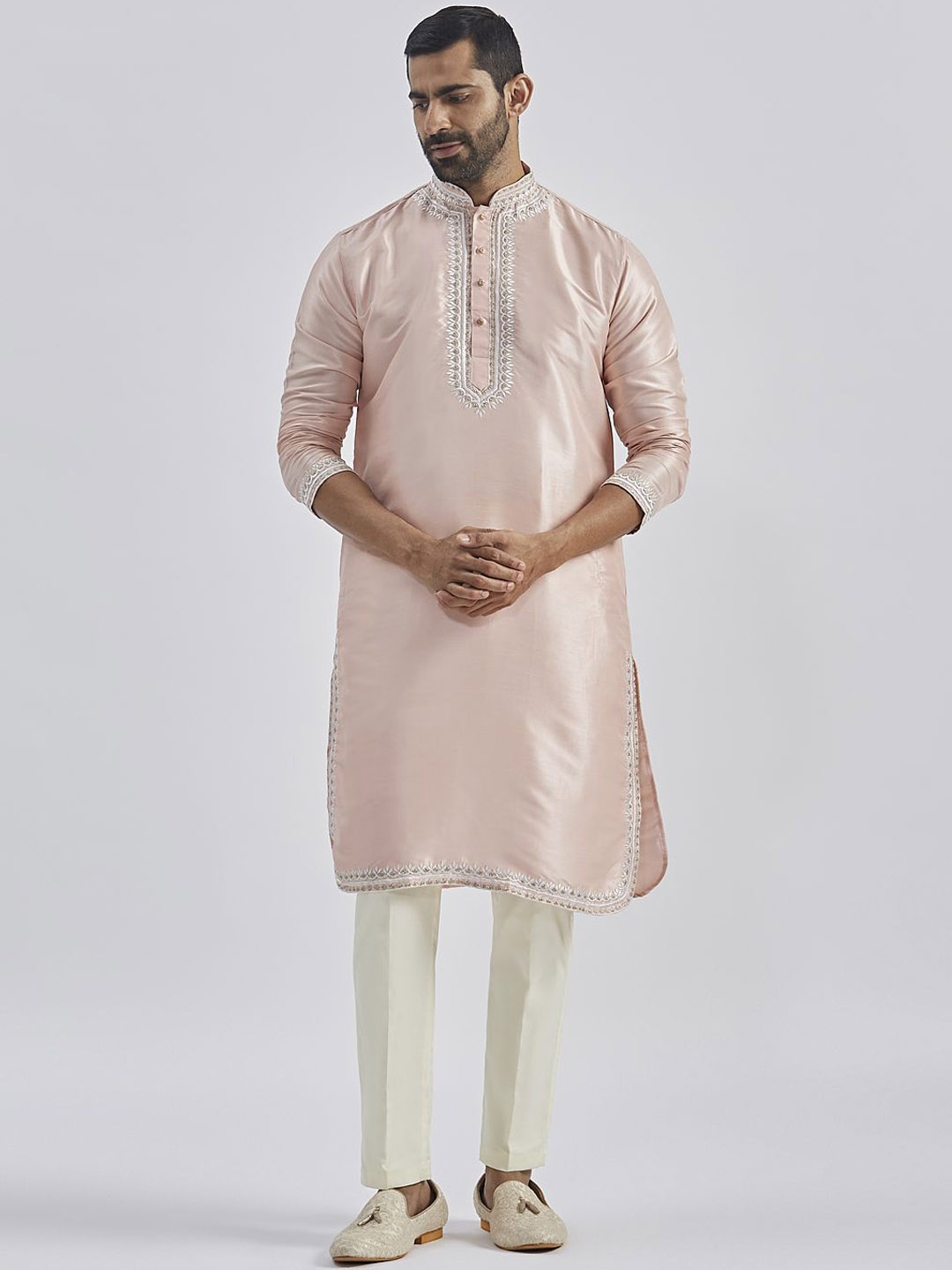 

VASTRAMAY Ethnic Motifs Thread Work Kurta with Trousers, Peach