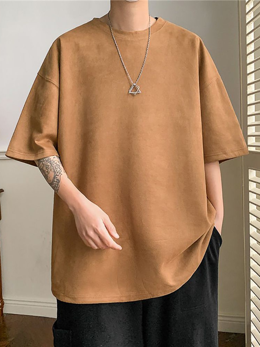 

StyleCast x Revolte Men Solid Round Neck Oversized T-shirt, Coffee brown