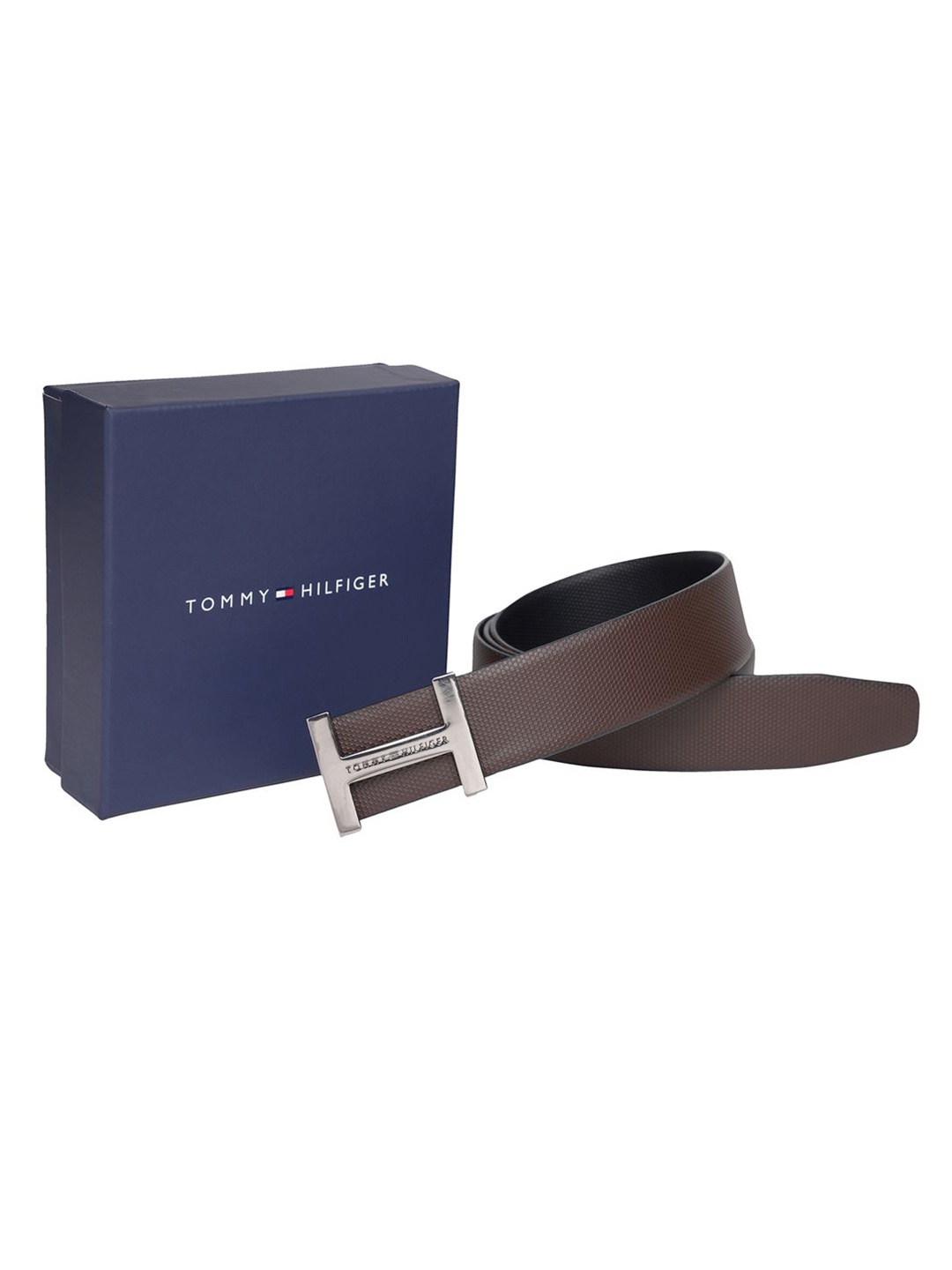 

Tommy Hilfiger Men Leather Reversible Belt, Brown