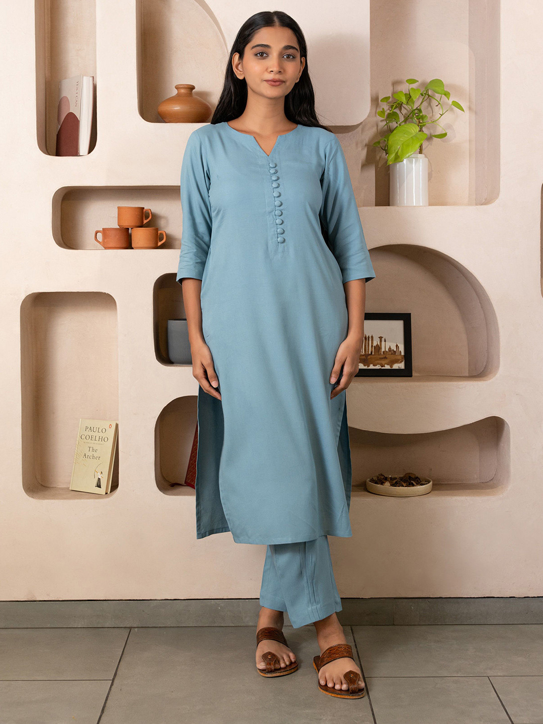 

GULABOSITABO Women Regular Sleeve Kurta, Blue
