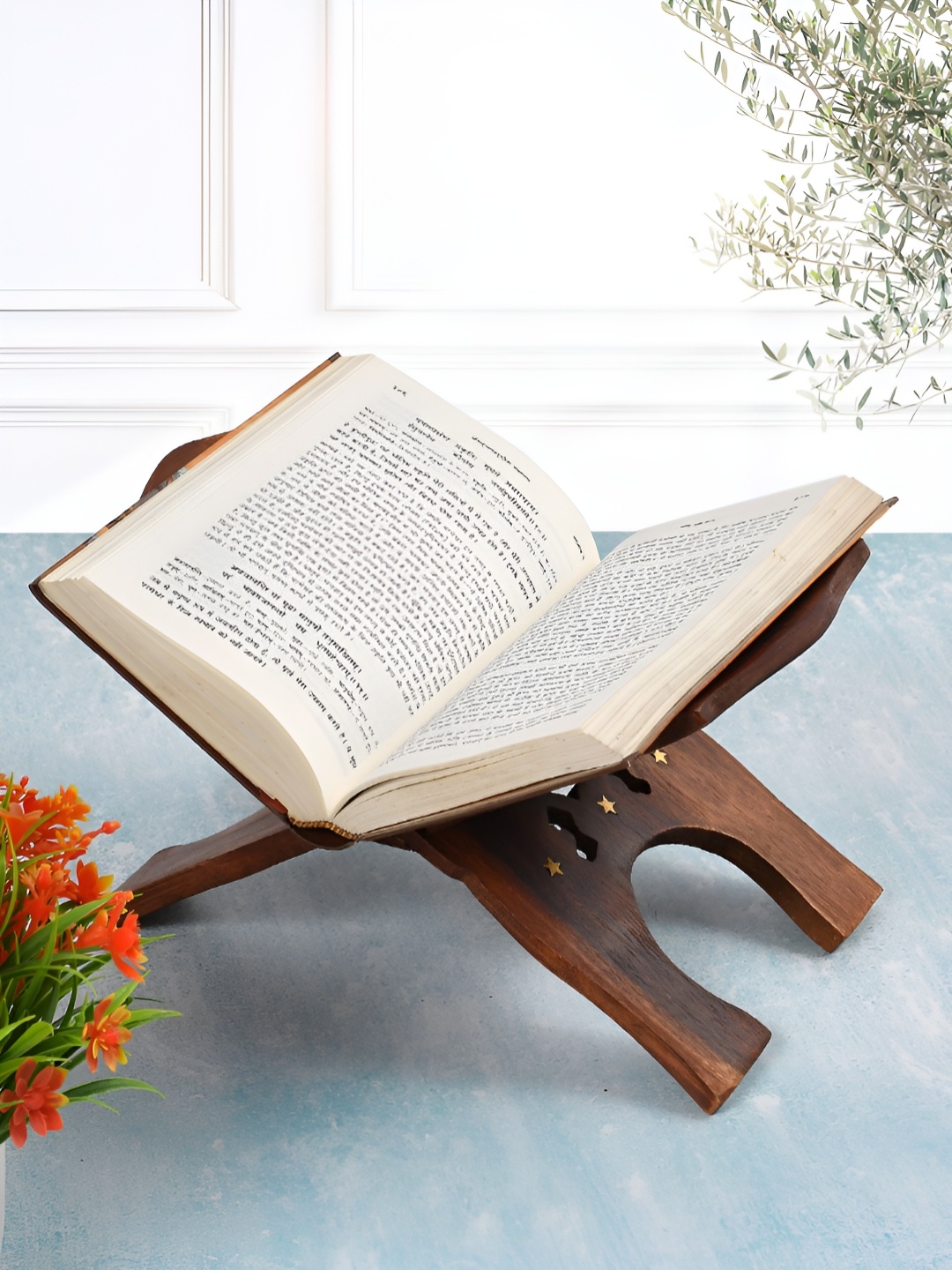 

CLIO'S HERITAGE STORE Wooden Holy Book Stand, Brown