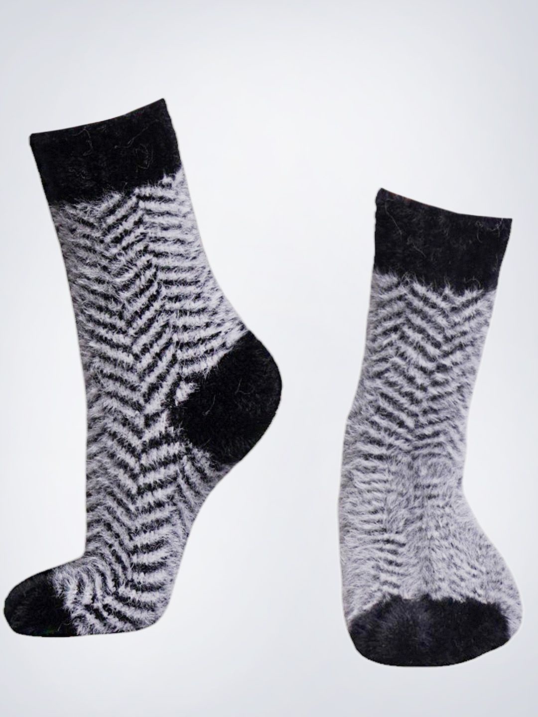 

Bharatasya Women Patterned Winter Chevron Fur Warm Knitted Woolen Socks, White