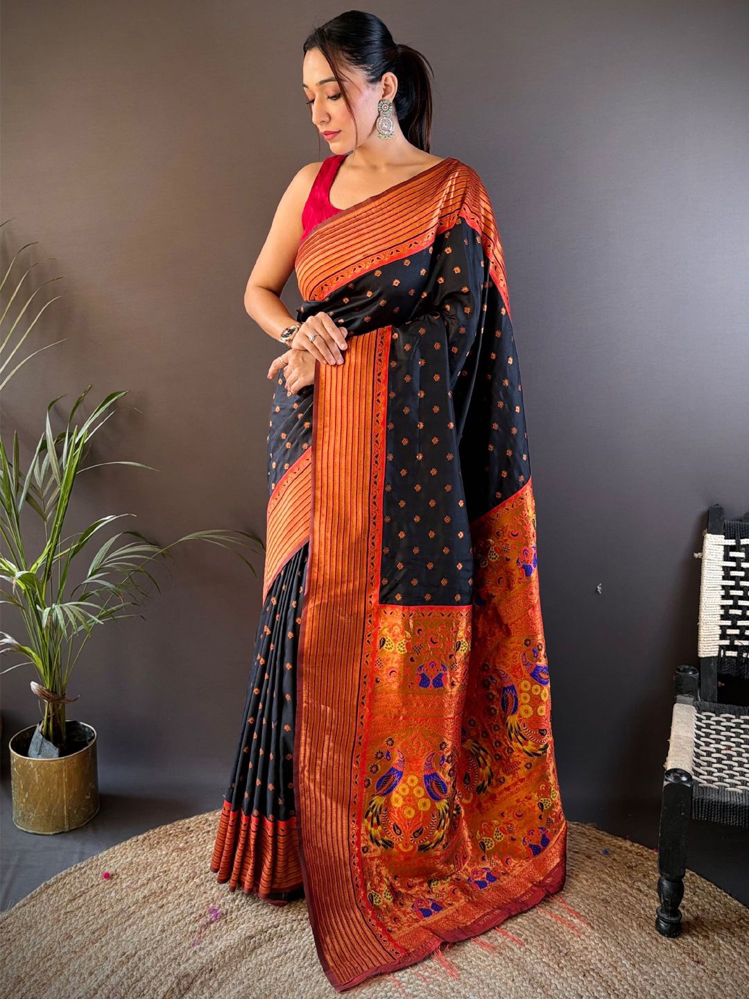 

Mitera Ethnic Motifs Zari Paithani Saree With Unstitched Blouse Piece, Black