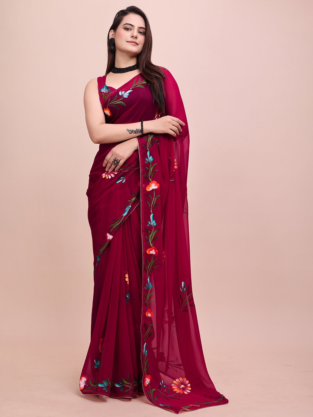 

Avojee Floral Printed Saree With Blouse Piece, Magenta