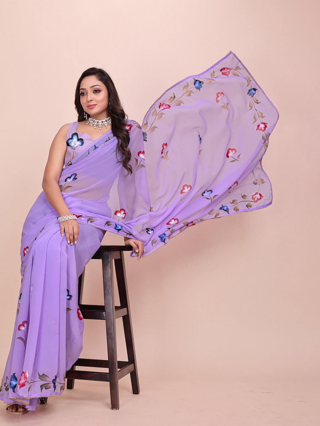 

Avojee Floral Printed Saree, Lavender
