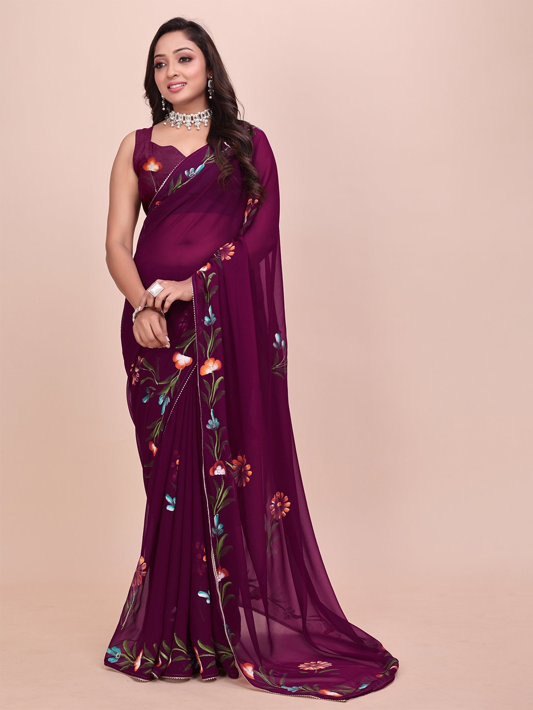 

Avojee Floral Printed Saree, Purple