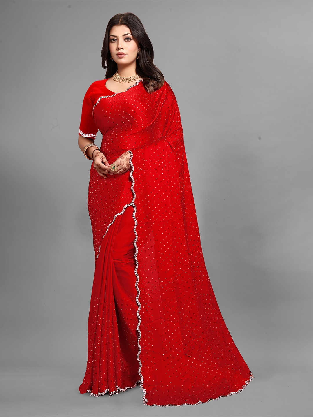 

BAESD Embellished Beads and Stones Heavy Work Saree, Red
