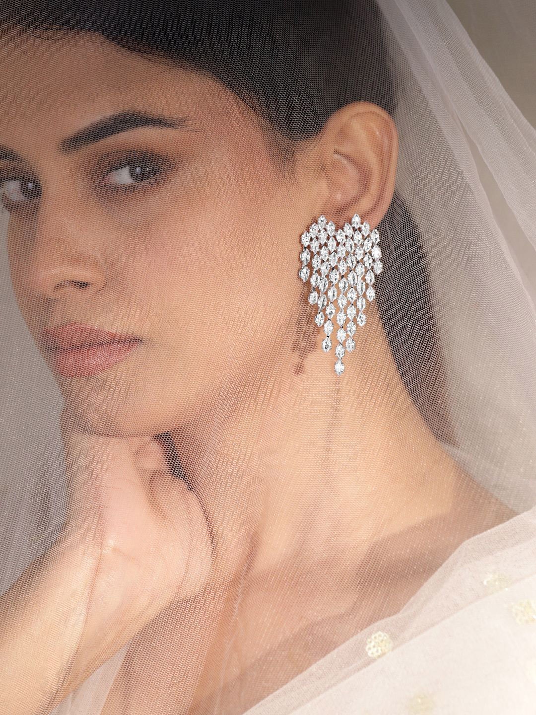 

Rubans Rhodium-Plated Teardrop Crystal Zirconia Dangle Earrings with Heart Details, Silver