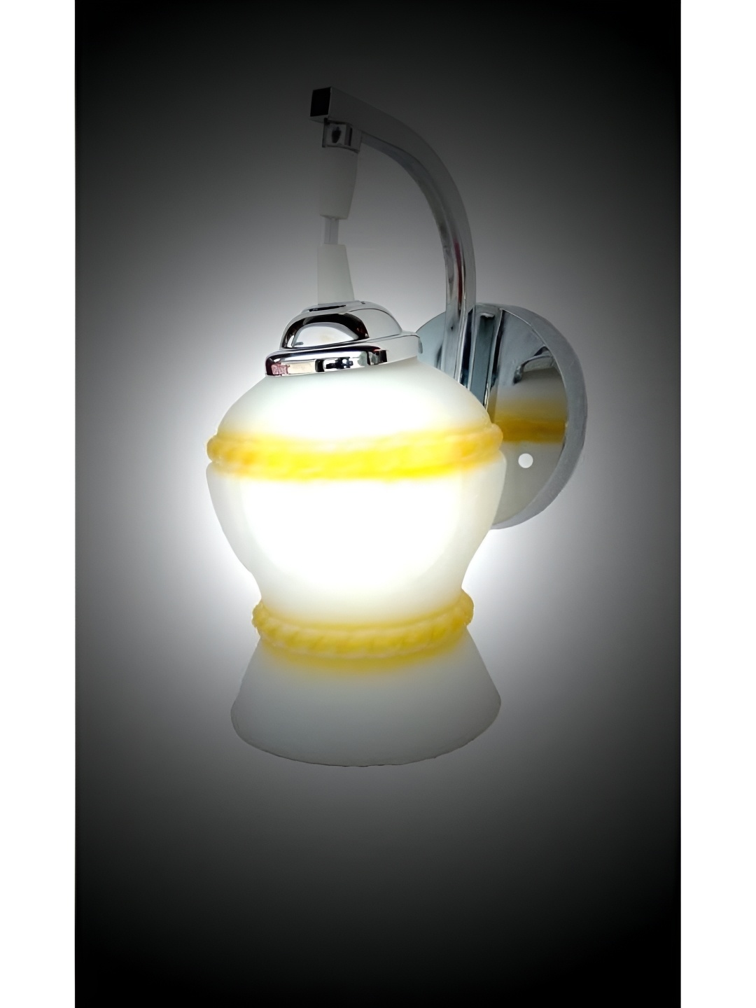 

Afast Yellow & White Printed Metal Wall Lamp