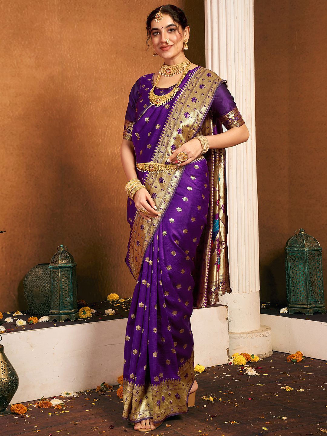 

KALINI Woven Design Paithani Saree With Blouse Piece, Purple