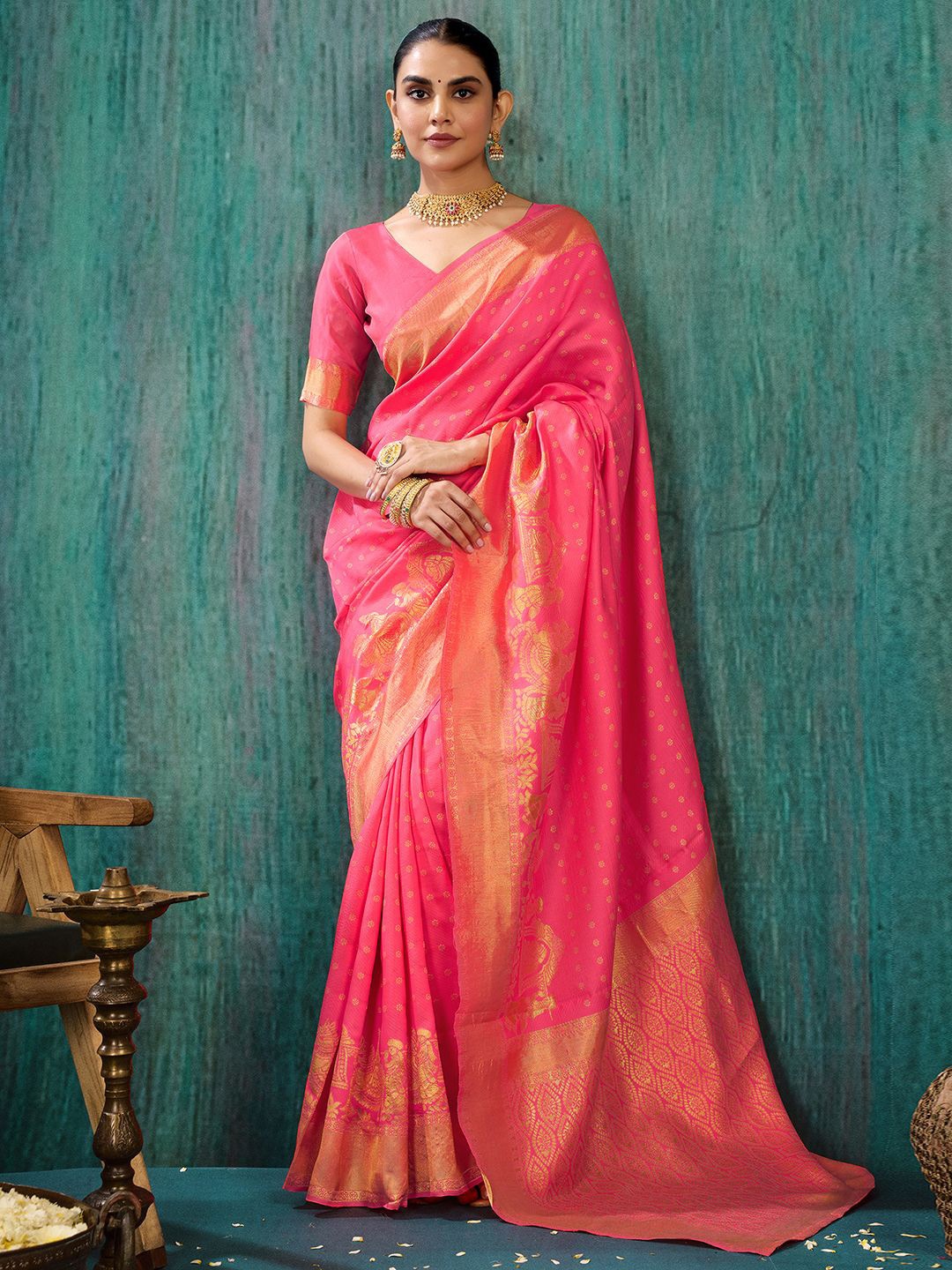 

KALINI Woven Design Banarasi Saree With Blouse Piece, Pink