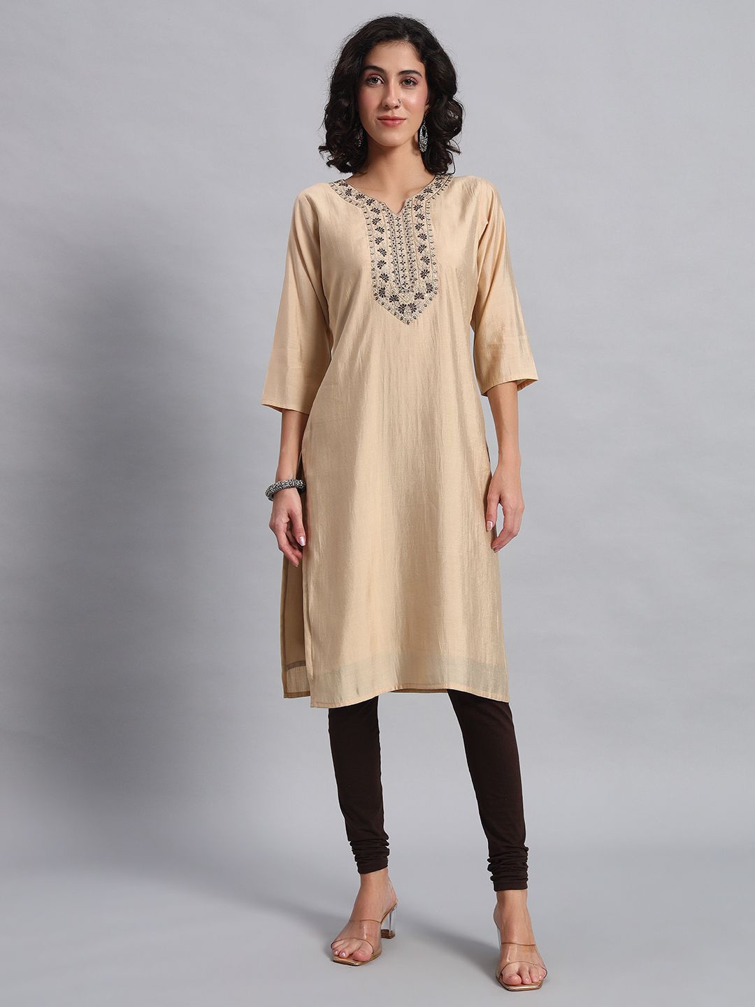 

JDS LIFESTYLE Women Yoke Design Thread Work Kurta, Camel brown
