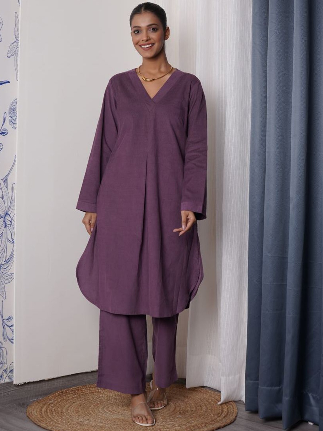 

The Quince Life Mulberry Wine Corduroy Pure Cotton Tunic With Trouser, Purple
