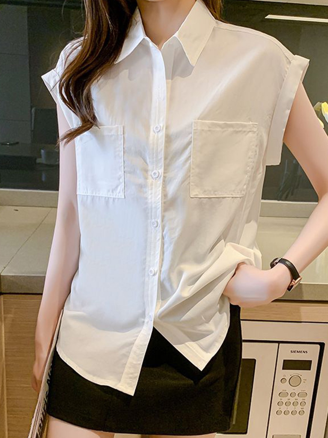 

StyleCast Women Spread Collar Solid Casual Shirt, White