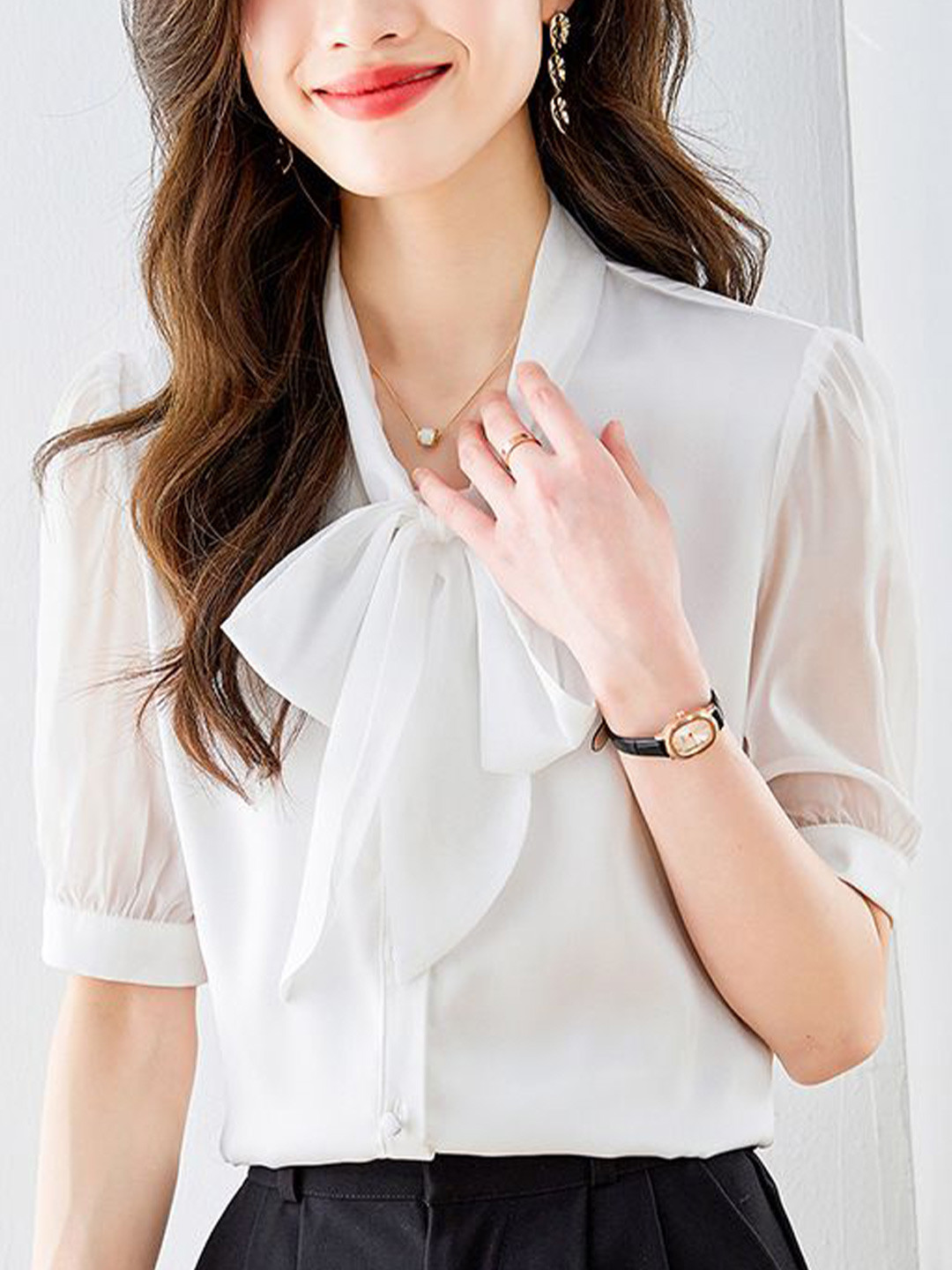 

StyleCast Women Solid Tie-Up Neck Top, White