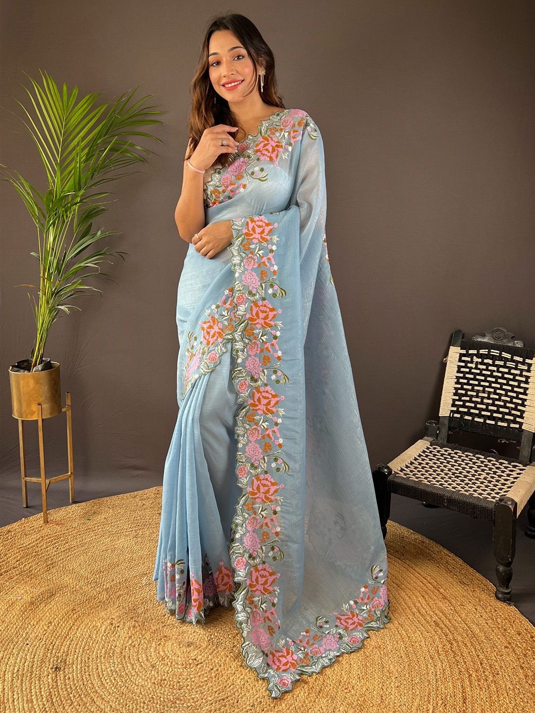

Anouk Embroidered Tissue Saree, Blue