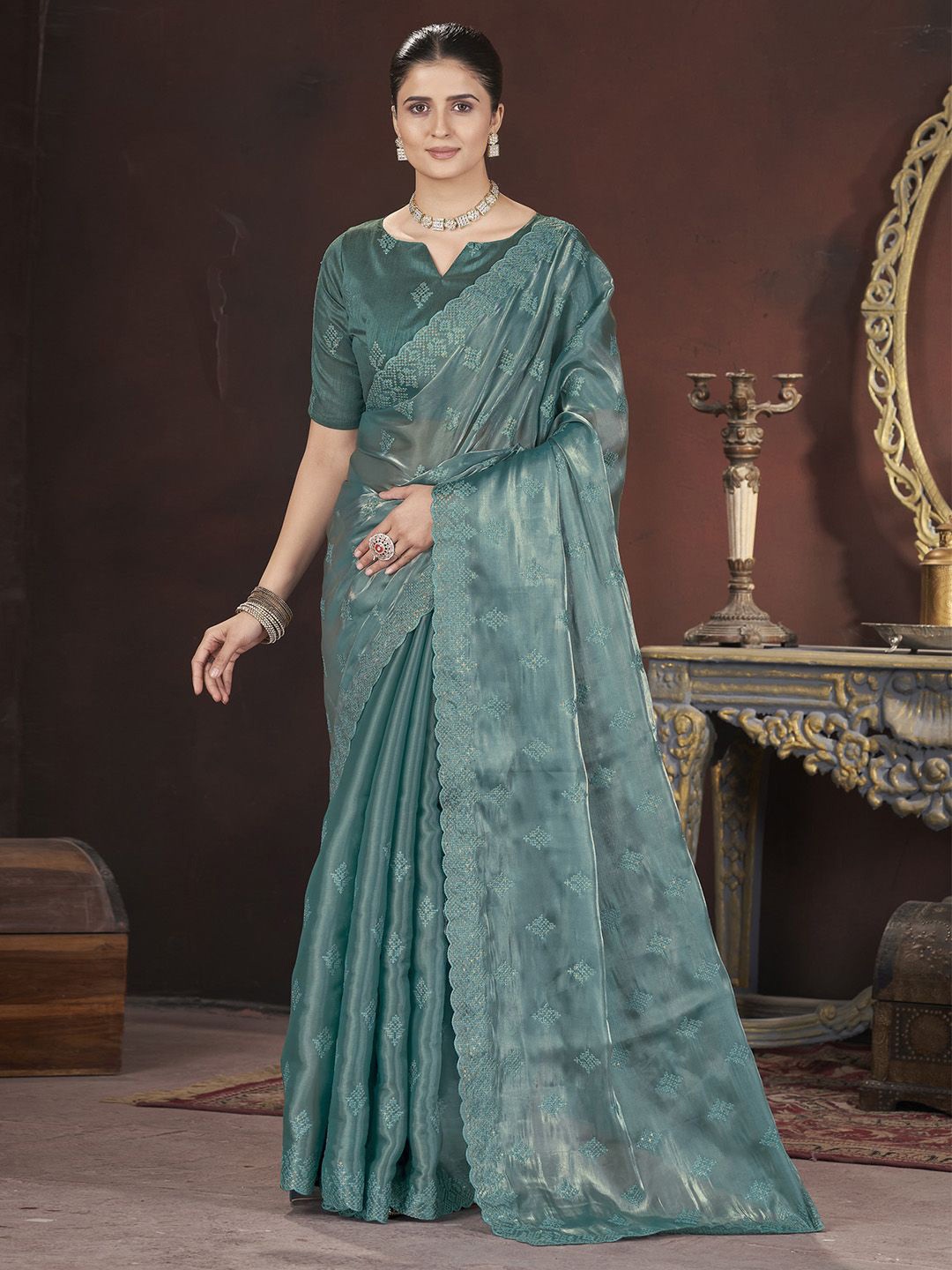

Anouk Embellished Sequinned Organza Saree, Sea green