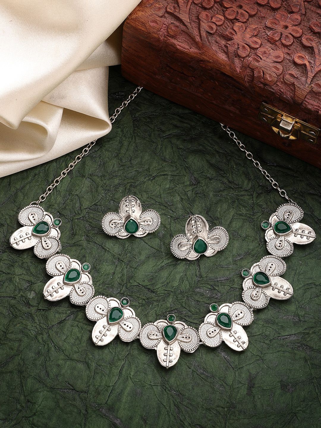 

ZENEME Oxidised Silver Green Traditional Threaded Choker Necklace Set