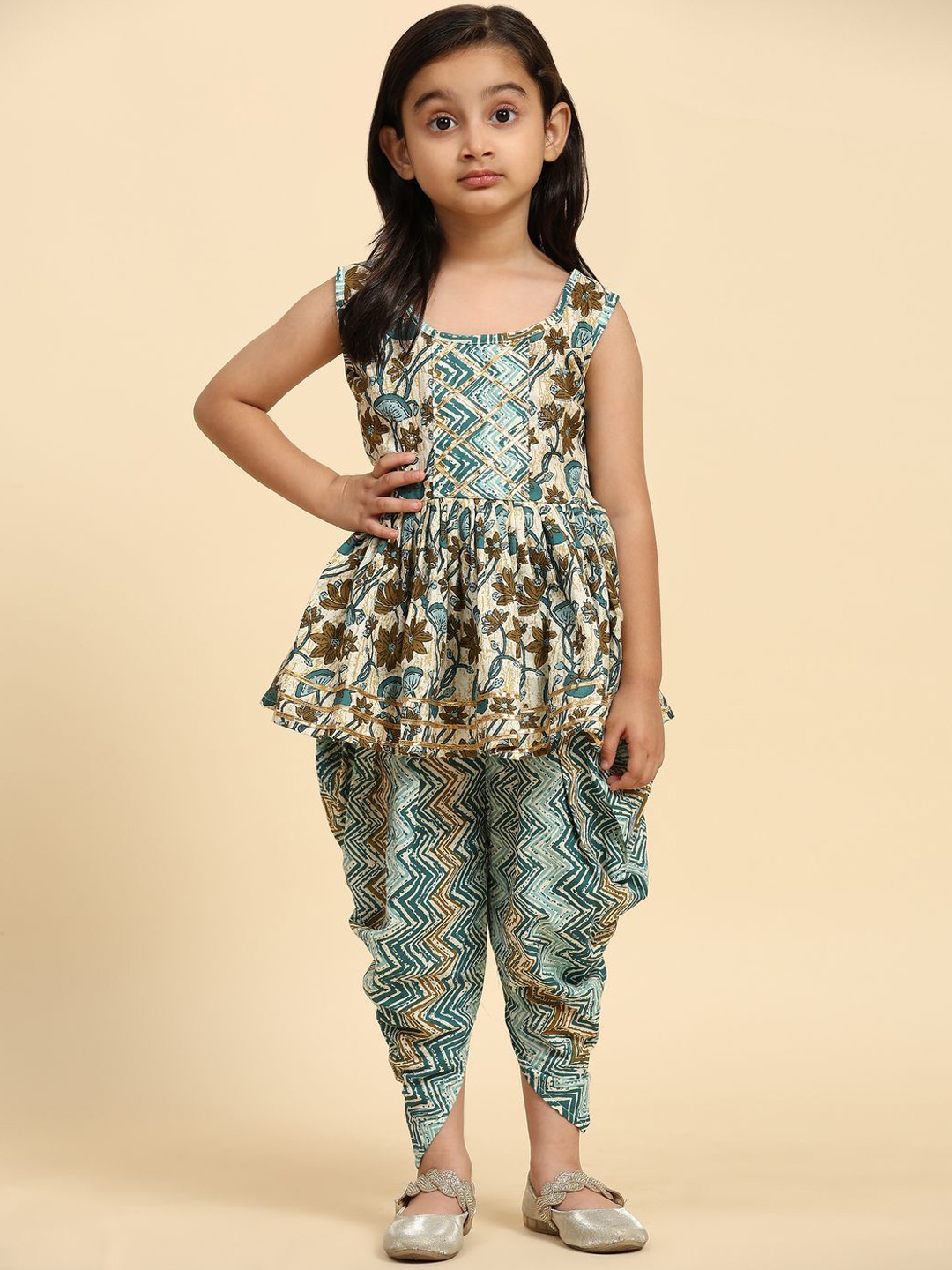 

BAESD Girls Floral Printed Gotta Patti Foil Pure Cotton Anarkali Kurta With Dhoti Pants, Sea green