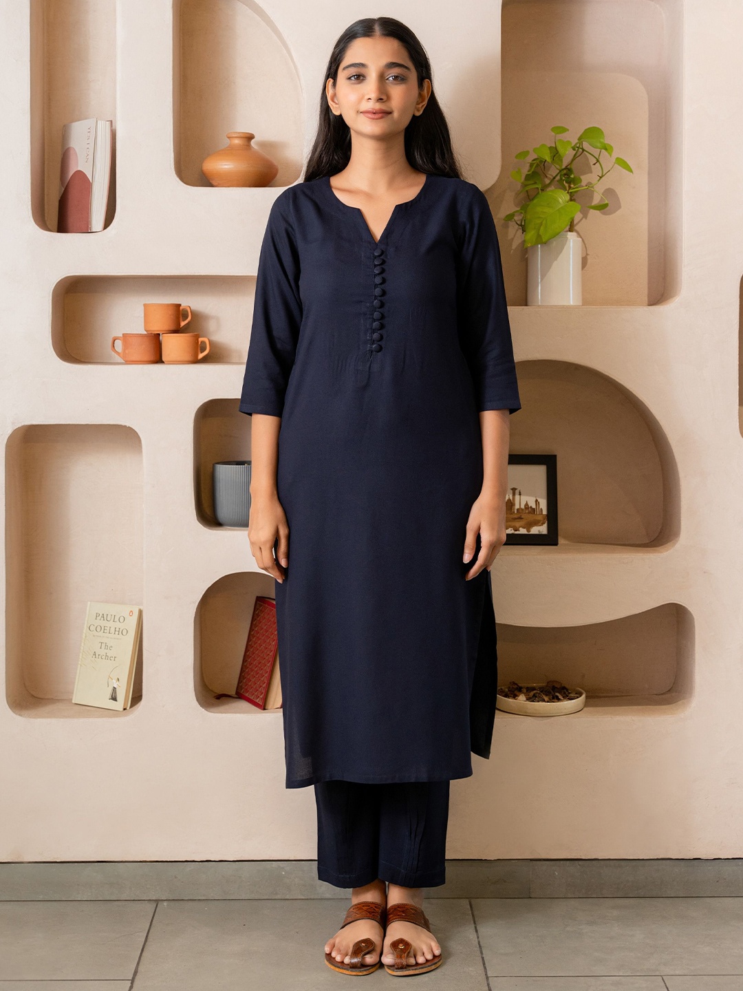 

GULABOSITABO Women Straight Kurta, Navy blue