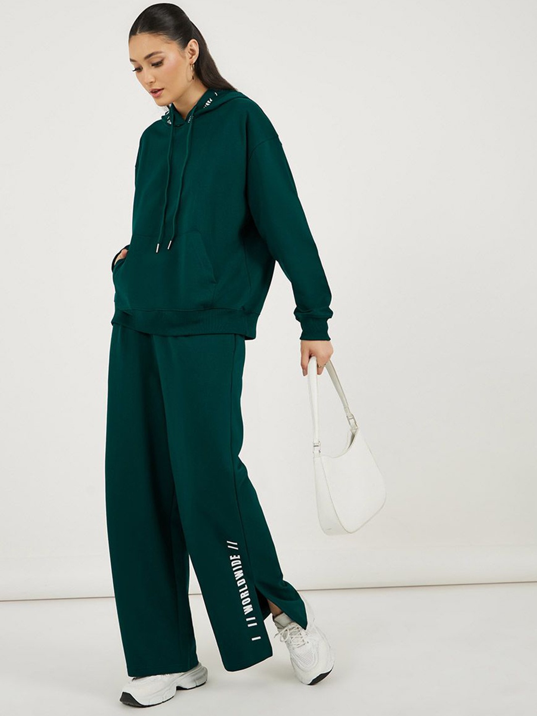 

Styli Women Oversized Printed Hoodie & Wide Leg Joggers Co-Ords, Green