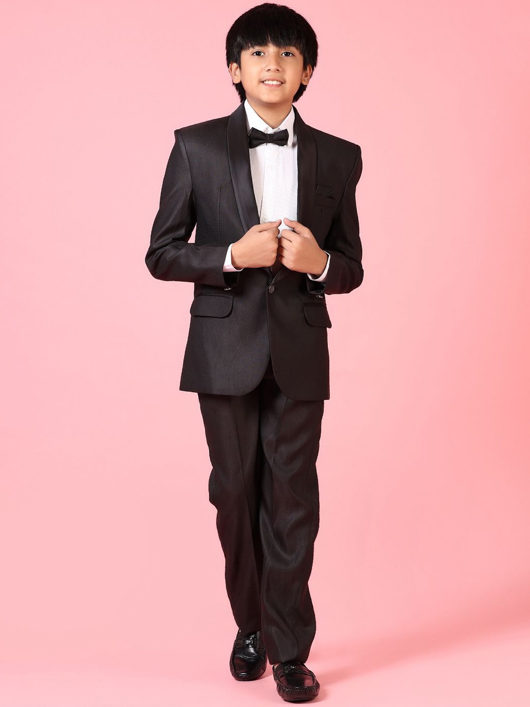 

V-Mart Boys V Neck 4-Piece Party Suits, Black