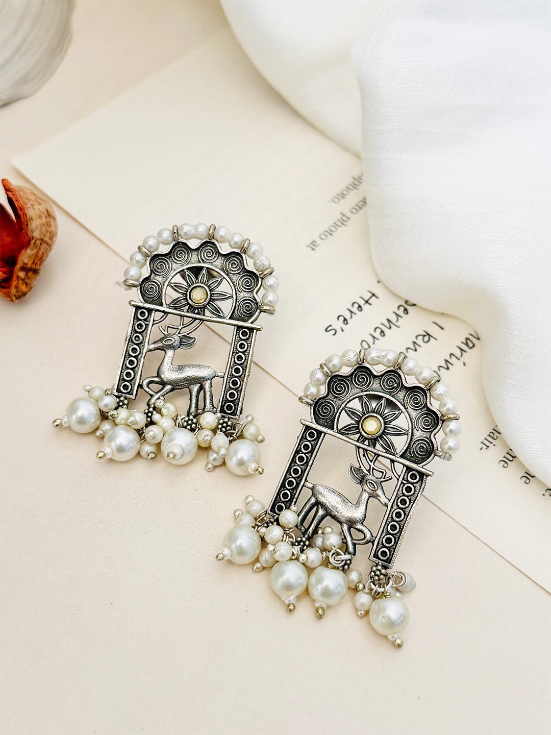 

ABDESIGNS Silver Plating Animal Shaped studs Earrings