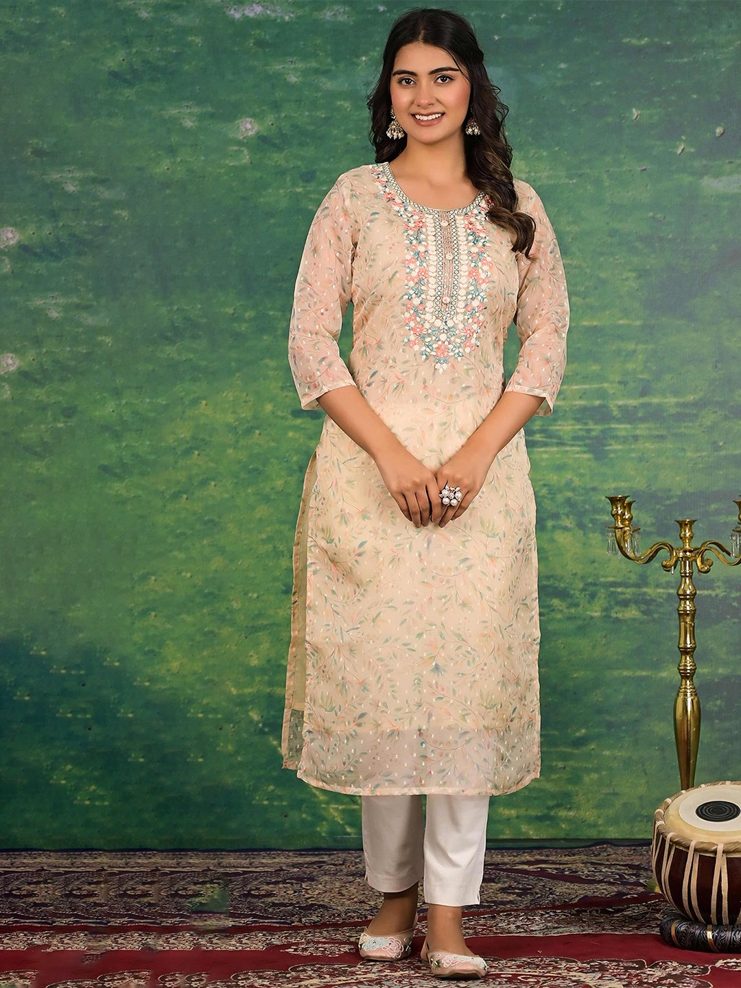 

Peachmode Women Embroidered Straight Kurta, Off white