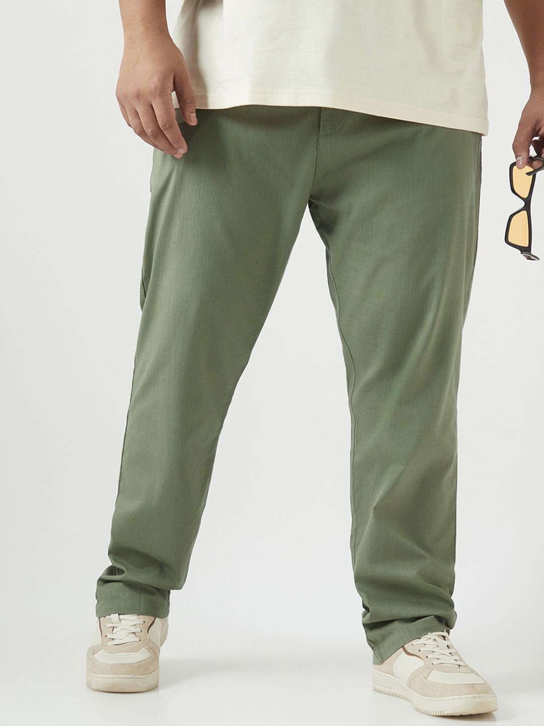 

Bewakoof Plus Men Bewakoof Sage Green Plus Size Pants