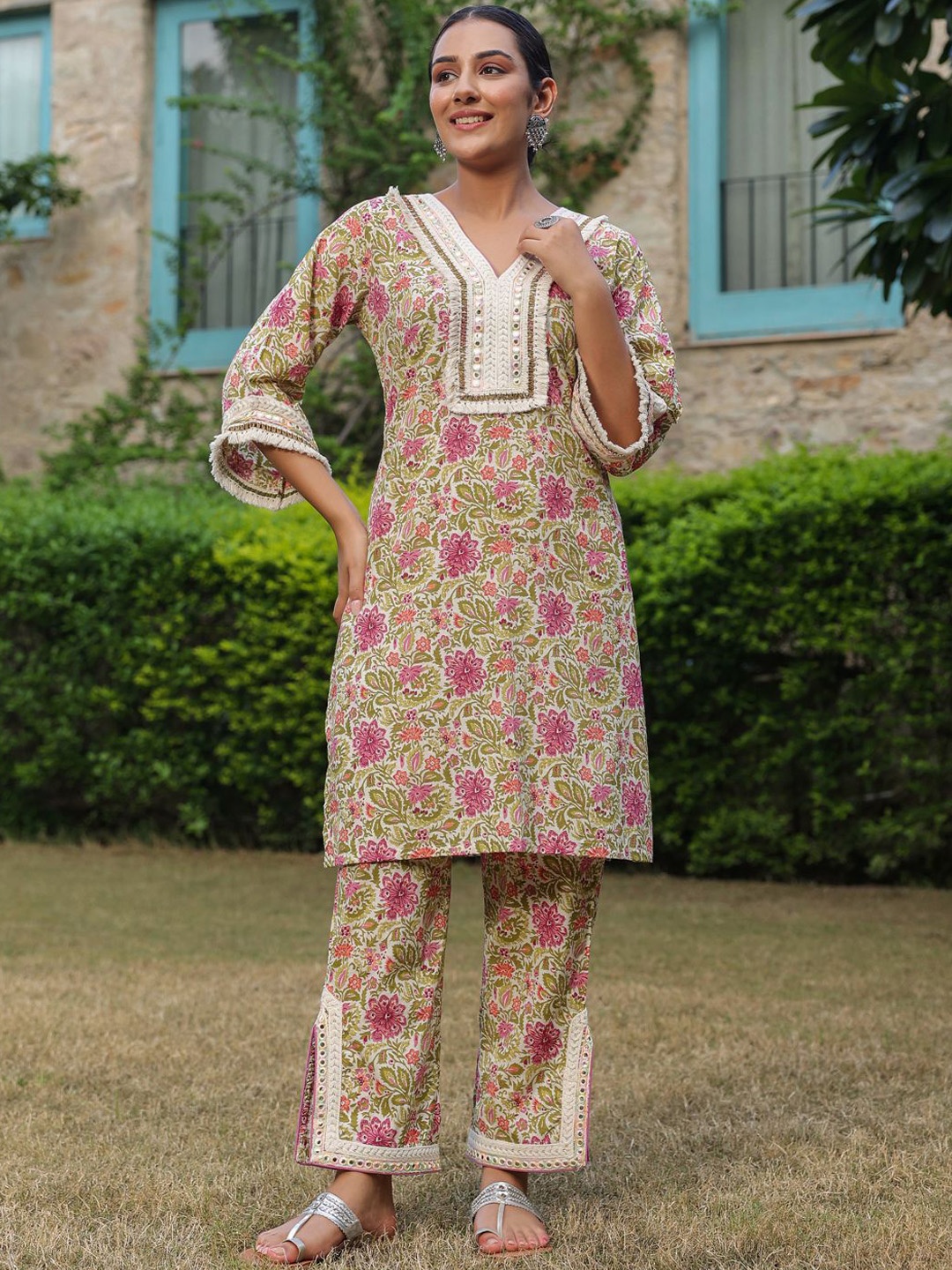 

Jaipur Morni Printed V-Neck Pure Cotton Tunic & Palazzo, Cream