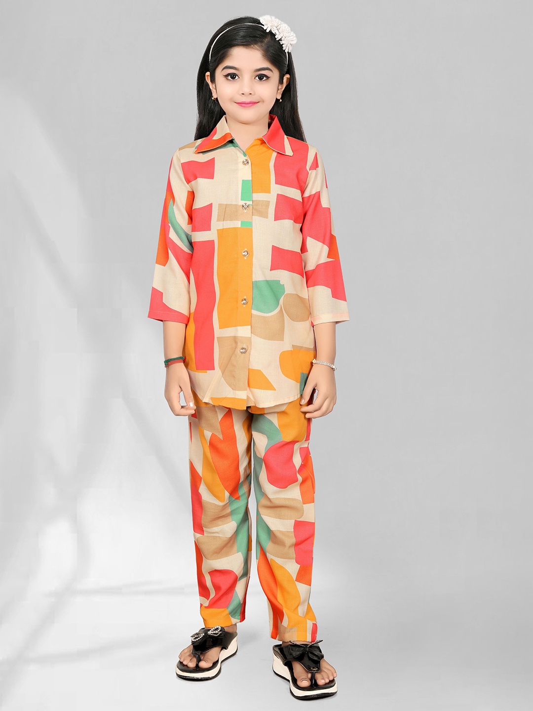 

FEBVIBE Girls Printed Shirt Collar Shirt With Trousers, Cream