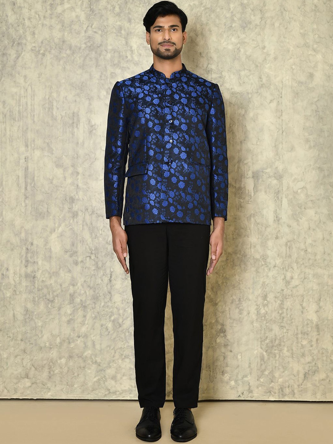 

Aryavir Malhotra Woven Floral Pattern Bandhgala Blazer, Blue