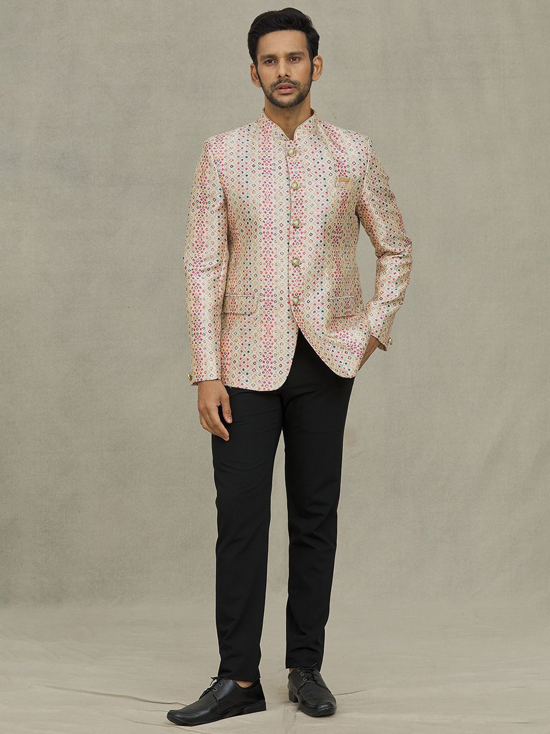 

Aryavir Malhotra Woven Design Bandhgala Blazer, Cream