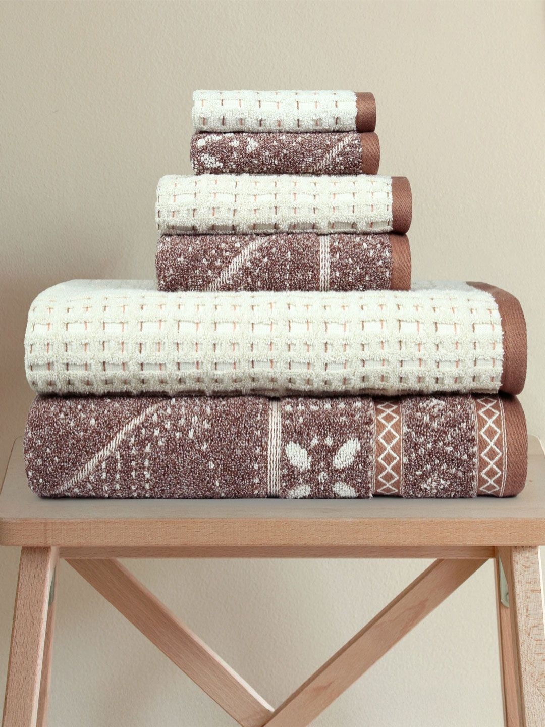 

MYTRIDENT Off White & Brown 6 Pieces Printed Pure Cotton 600 GSM Towel Set